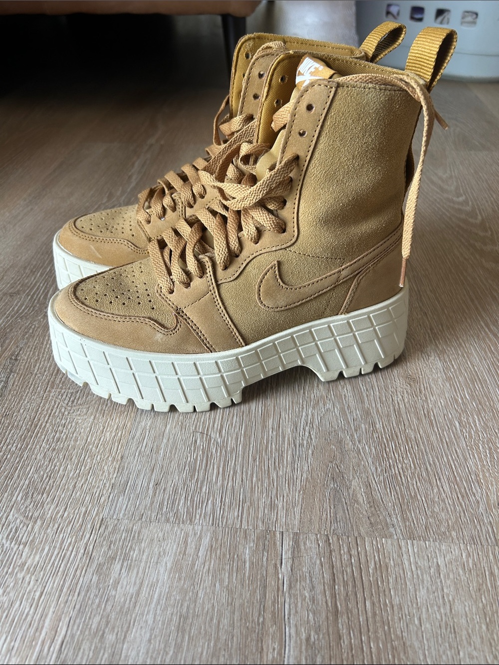 Nike Women's Lace-Up Platform High-Top Boots in Tan